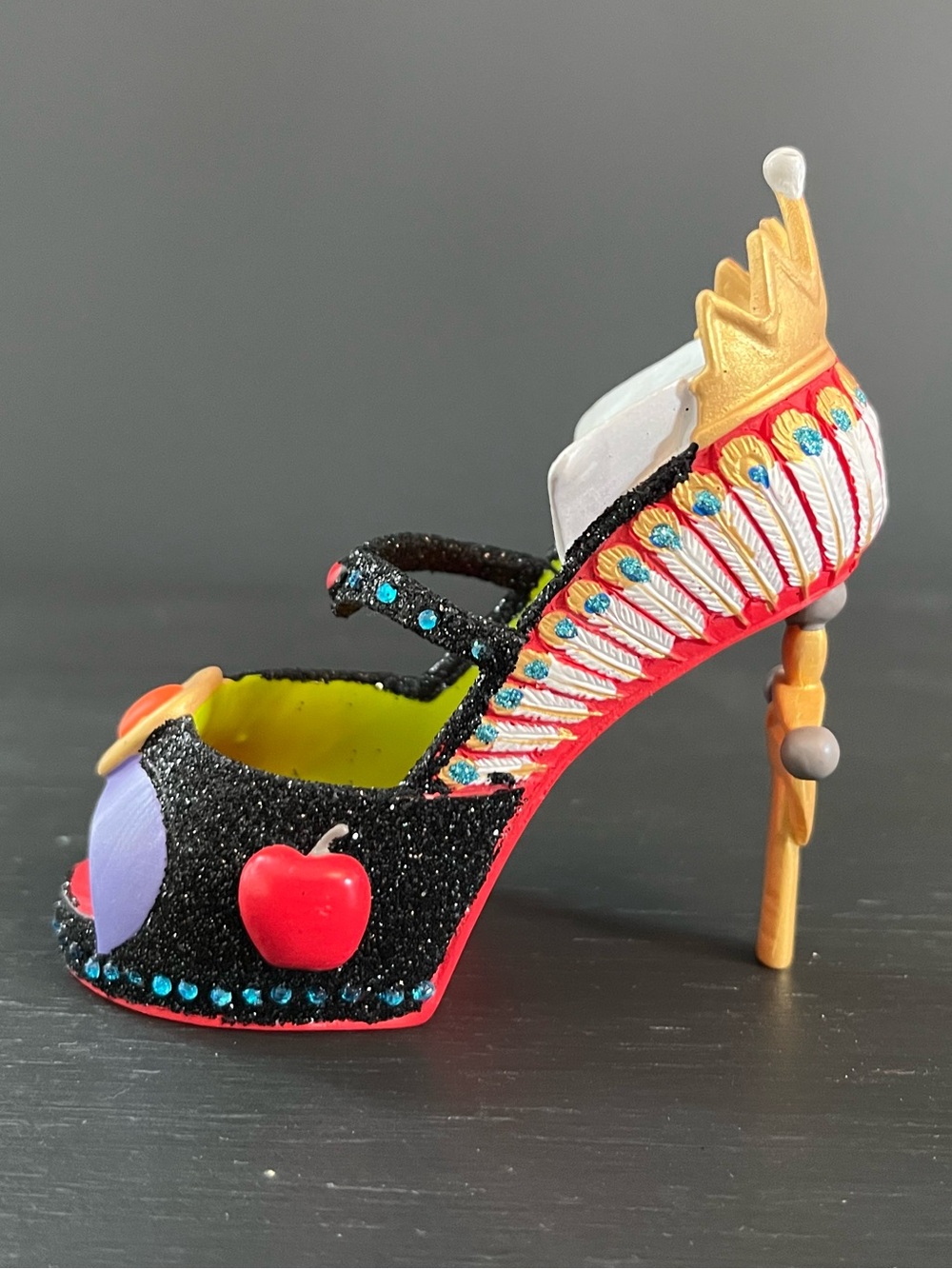Disney Parks Runway Shoe Ornament Evil Queen Snow White, NWOT
